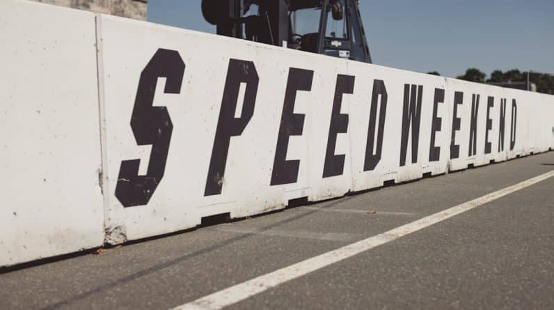 Photo Speed Reading