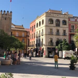 Photo Study Skills and Reading Development Seville