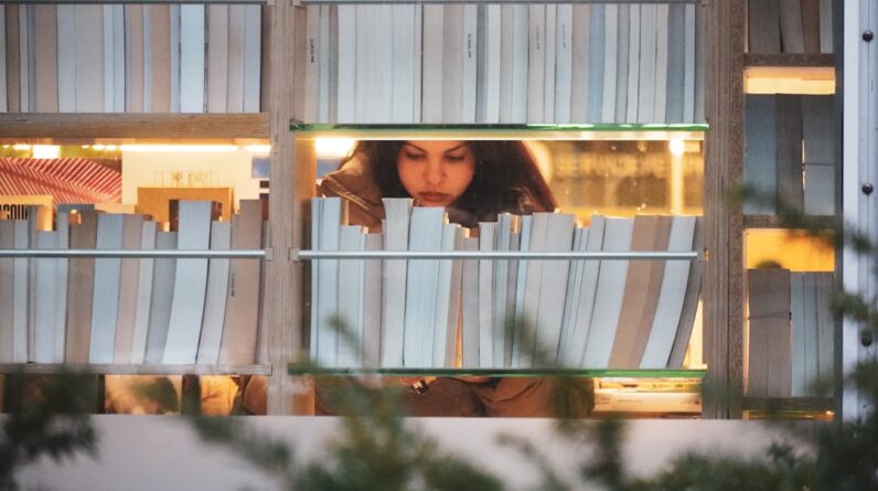 Photo Academic Reading Improvement