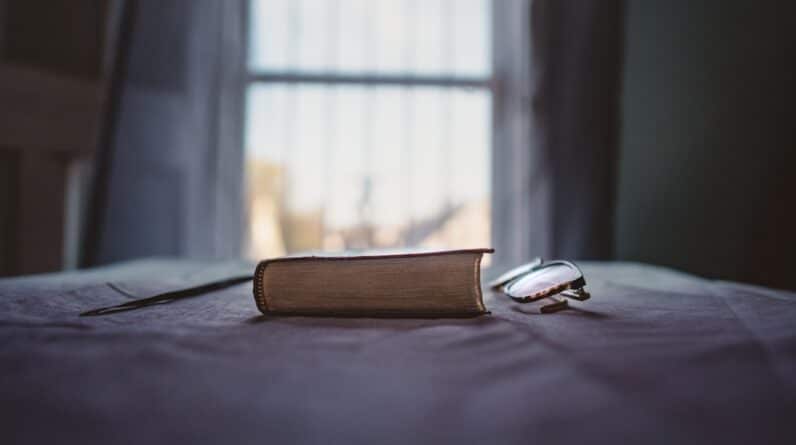 Photo Reading Comprehension