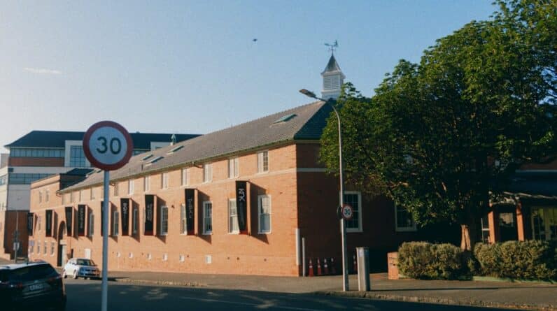 Photo Speed Reading Institute